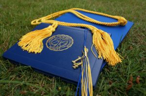 Read more about the article Servidor público que recebeu diploma de pós-graduação com atraso será indenizado